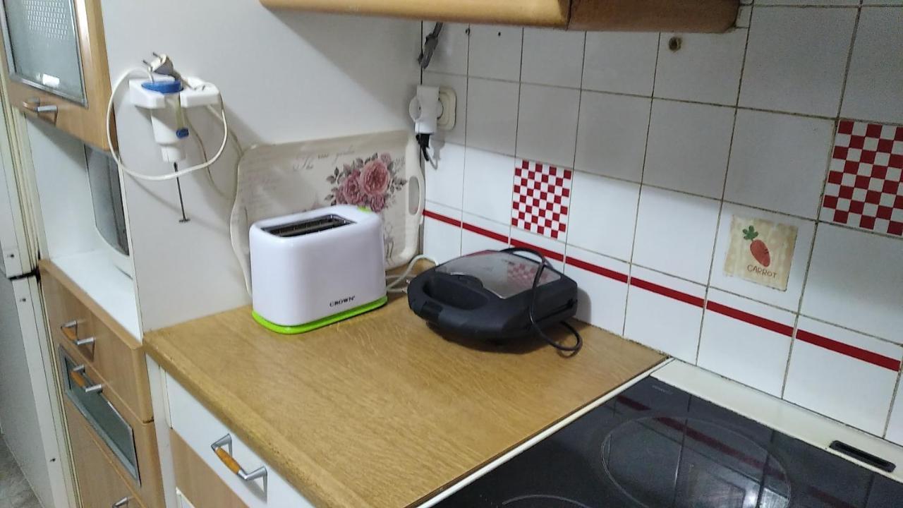 Στουντιο Κοντά Στην Κλινική Αγ Λουκα Thessaloníki Ngoại thất bức ảnh